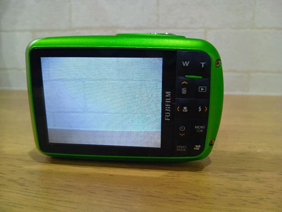 【美品】フジフィルム FUJIFILM FinePix Z33 WP グリーン
