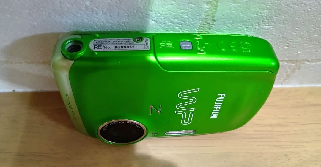 【美品】フジフィルム FUJIFILM FinePix Z33 WP グリーン