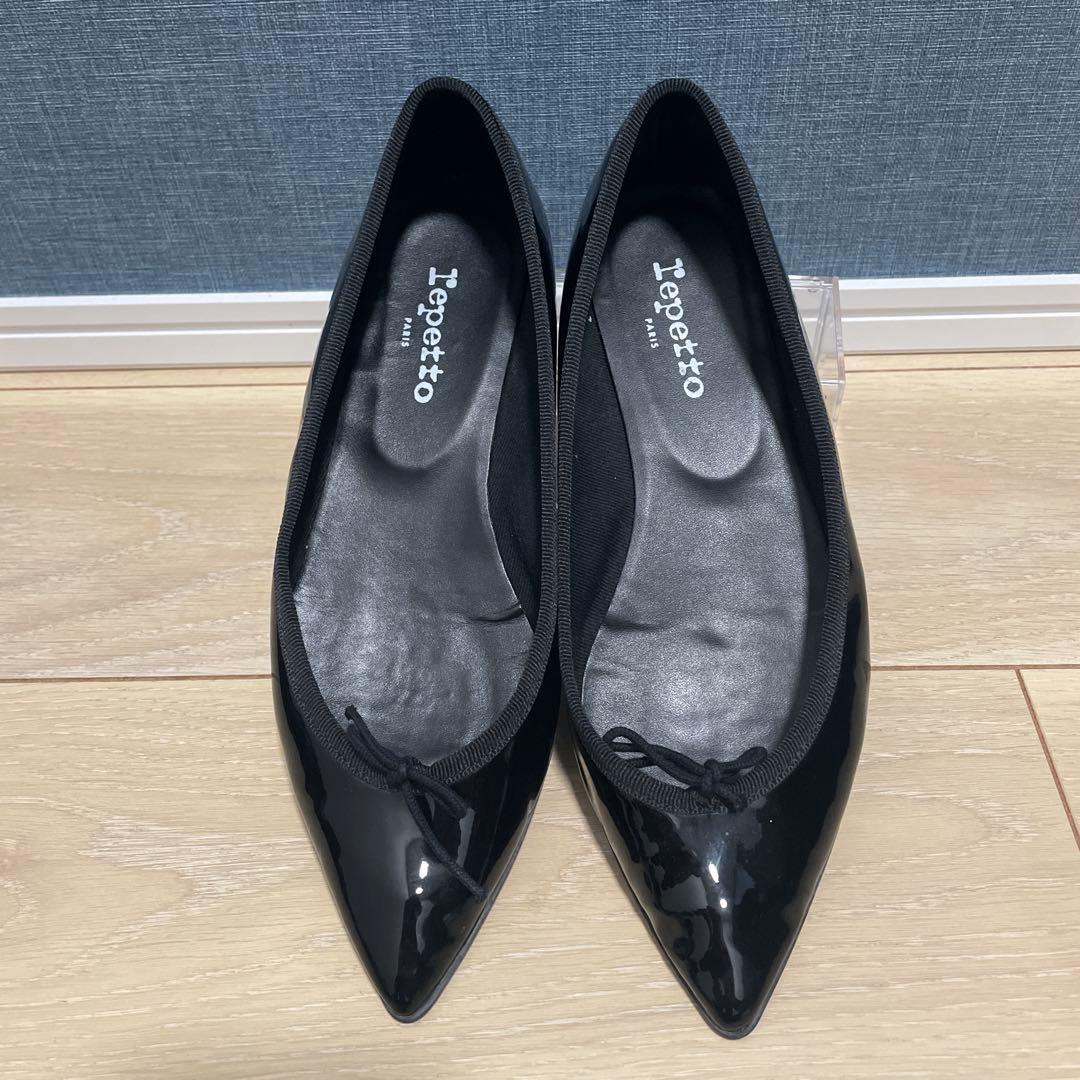 美品レペット バレエシューズ ポインテッドトゥ JUNON エナメル37.5 黒