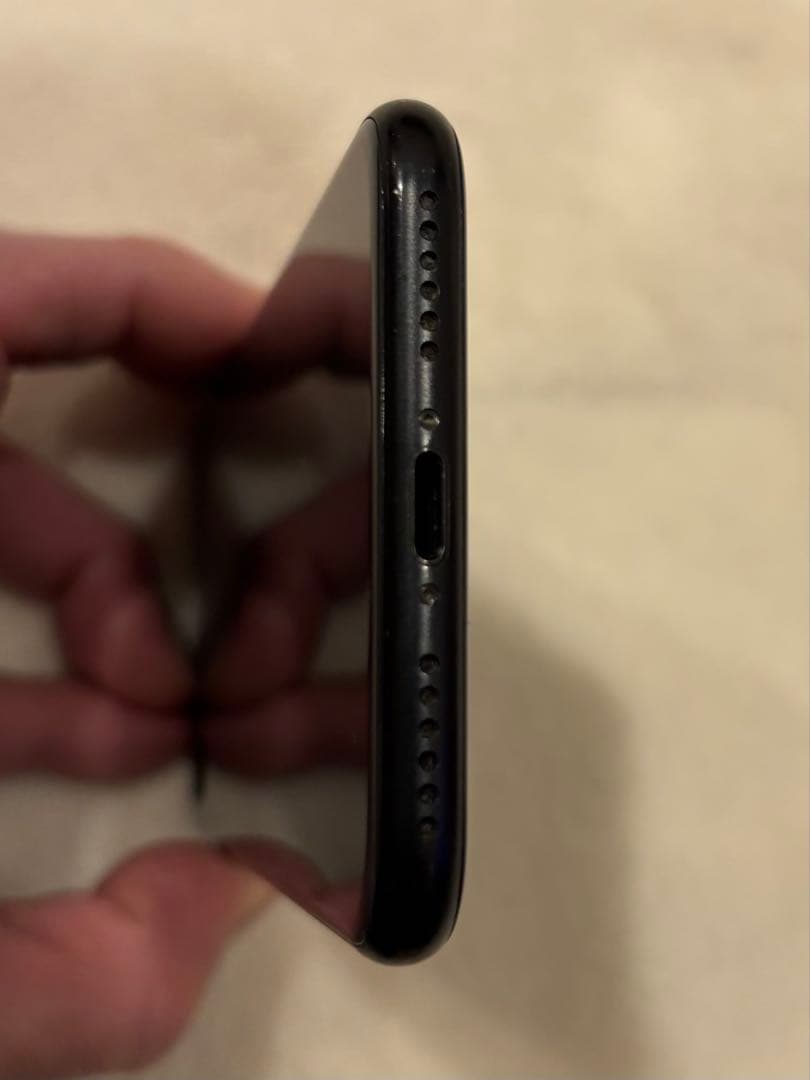 Apple iPhone SE 第2世代　64GB ジャンク品