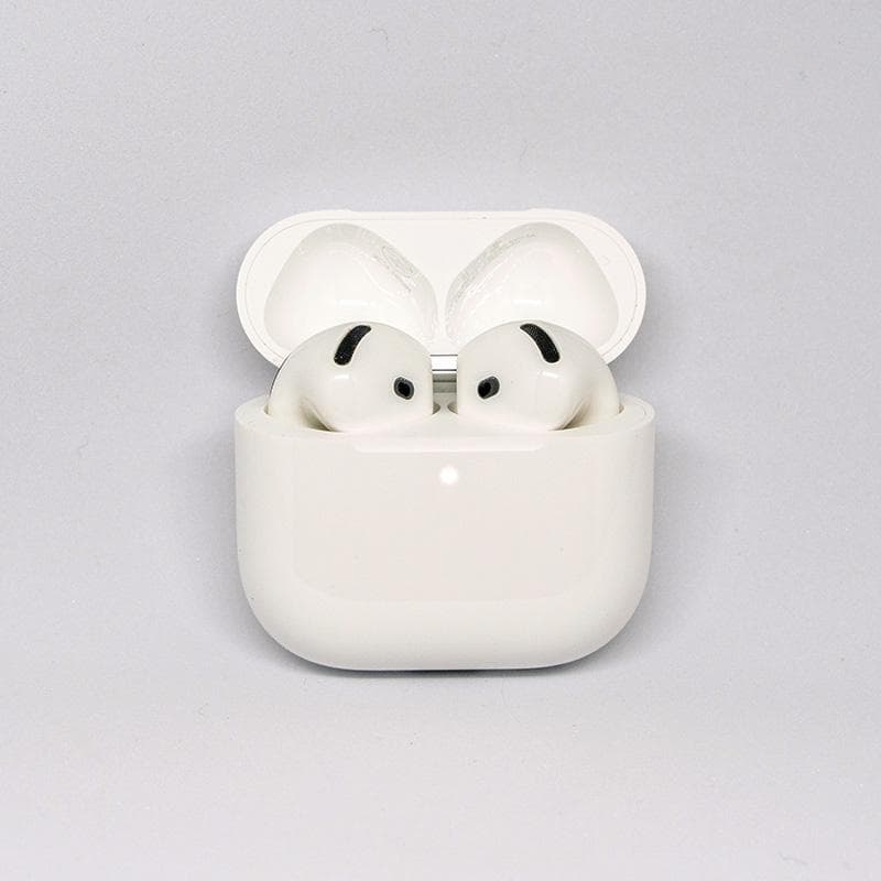 【除菌済】AirPods 4　アクティブノイズキャンセリング搭載