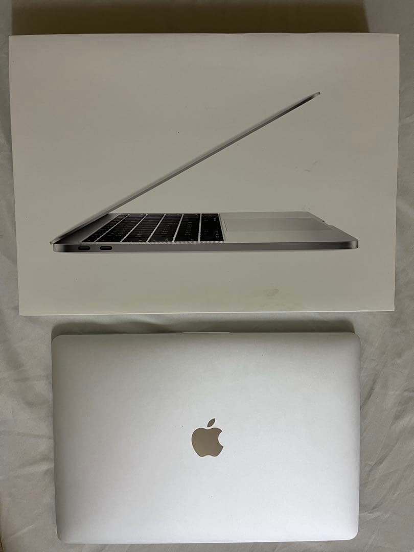 【美品/即使用可】MacBook Pro 13 2016 i7 16GB 箱付