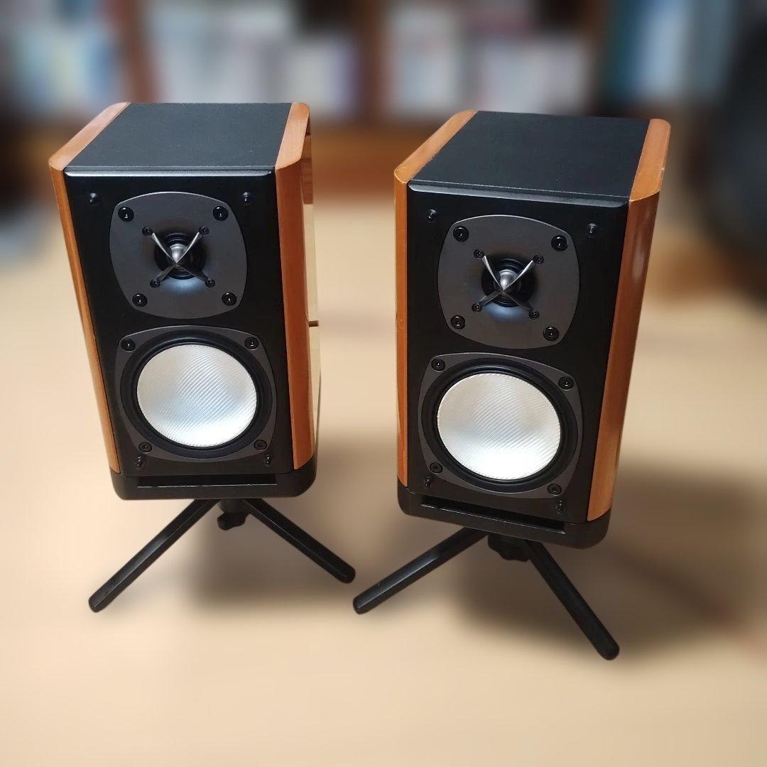 ONKYOおしゃれなスタンド付きスピーカー　モデル D-112E　ペア　動作良好