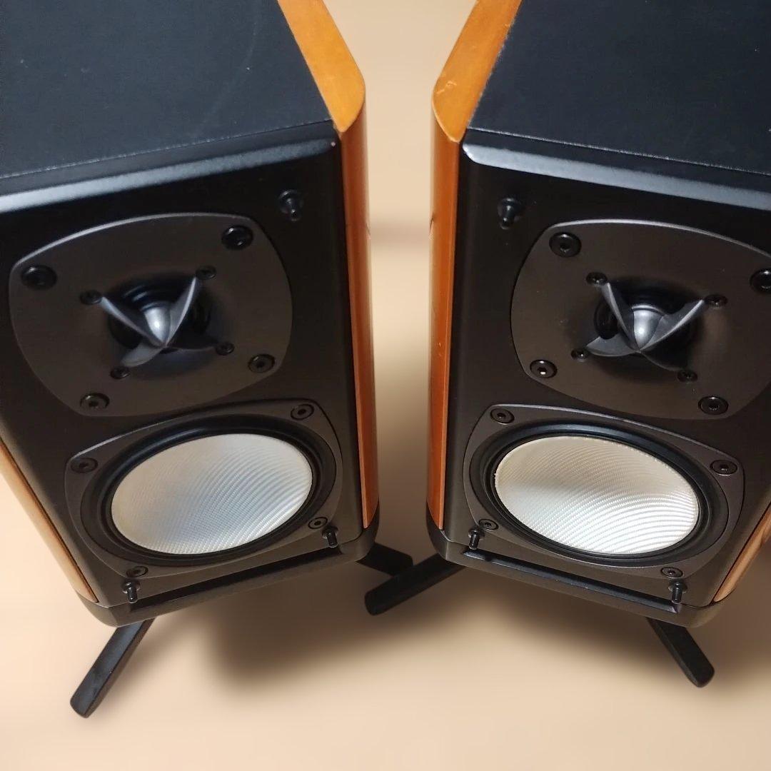 ONKYOおしゃれなスタンド付きスピーカー　モデル D-112E　ペア　動作良好