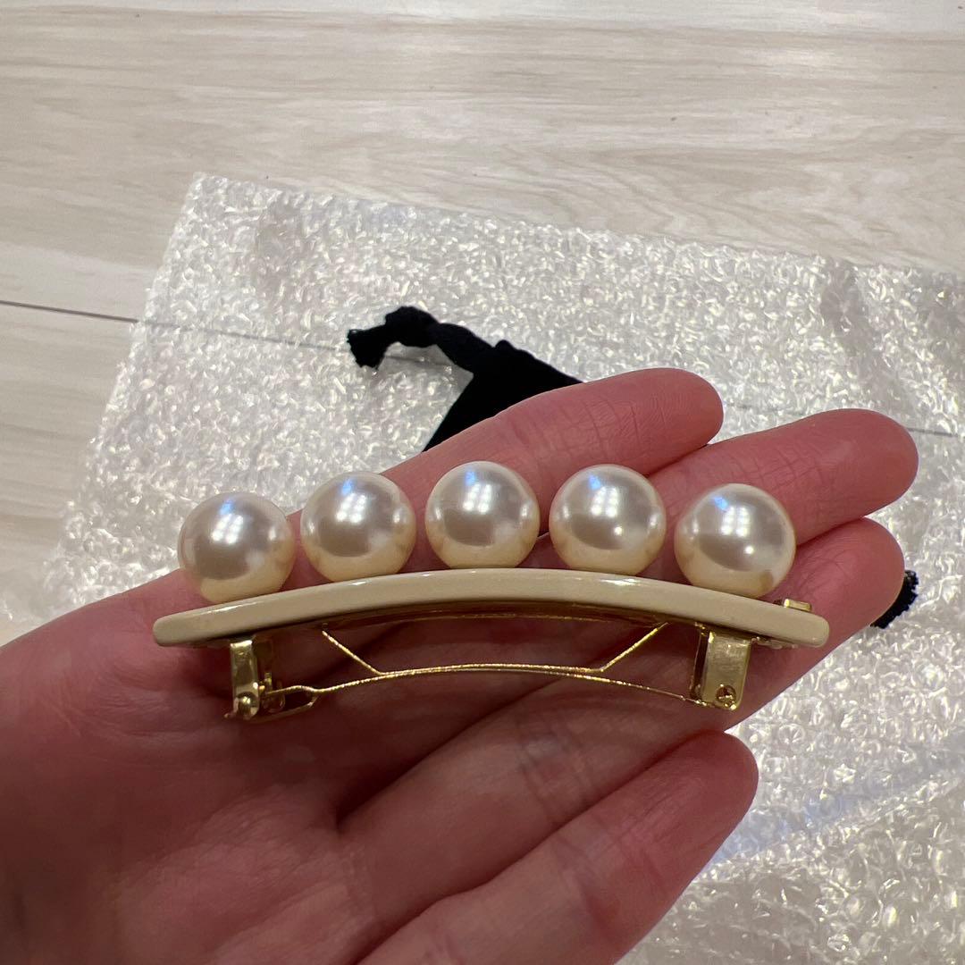 アレクサンドルドゥパリ　バレッタ　パール　6㎝　ベージュ　Sサイズ