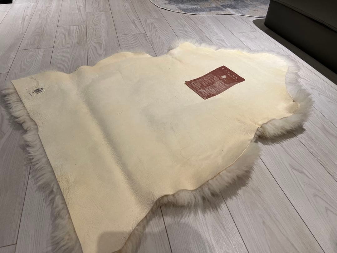 【値下げ】BOWRON シープスキンラグ ムートンラグ　ニュージーランド製