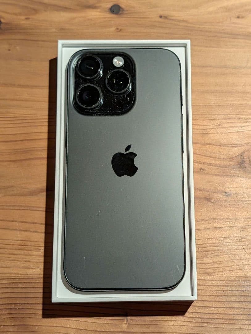 【ジャンク】iPhone 16 Pro 256GB 操作可能 ロック解除済