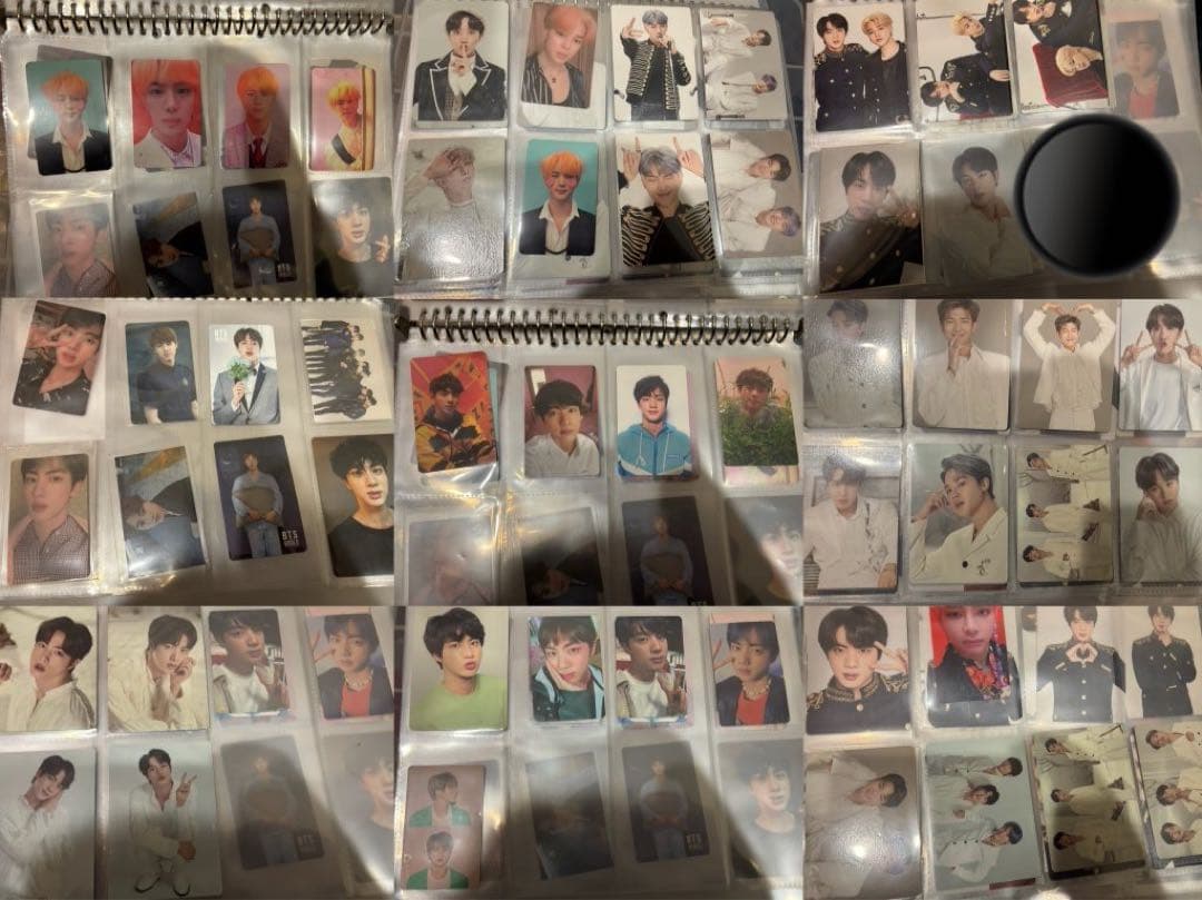 bts 公式　トレカ、キーホルダー、マグネット
