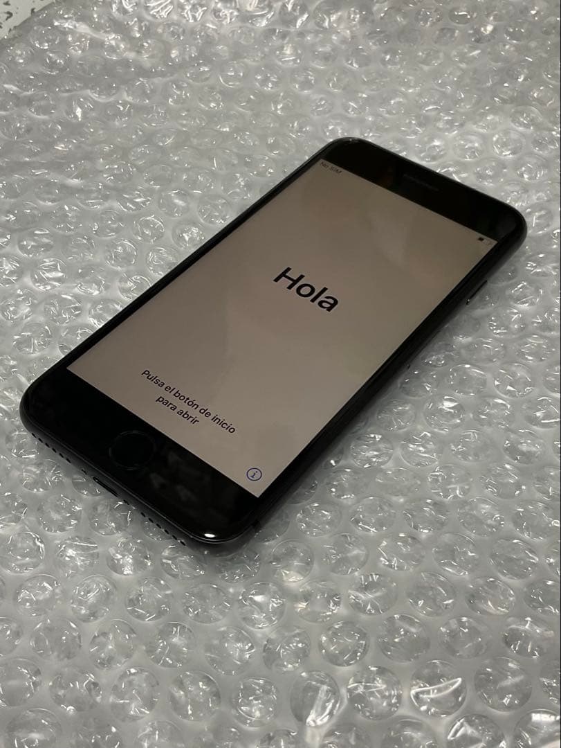 iPhone8 64GBブラック 本体