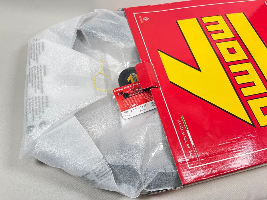 正規品新品 MOMO PROTOTIPO 350mm プロトタイプ P-2