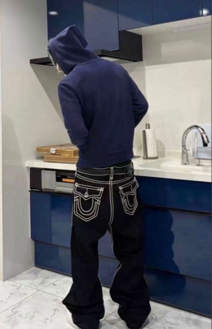 TRUE RELIGION ブラック　デニム