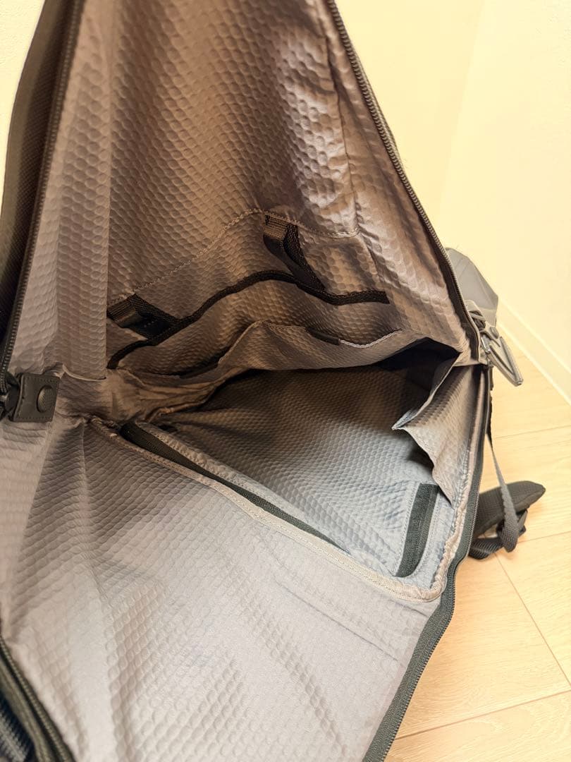 TUMI「ロジスティック」ALPHA BRAVO リュックサック