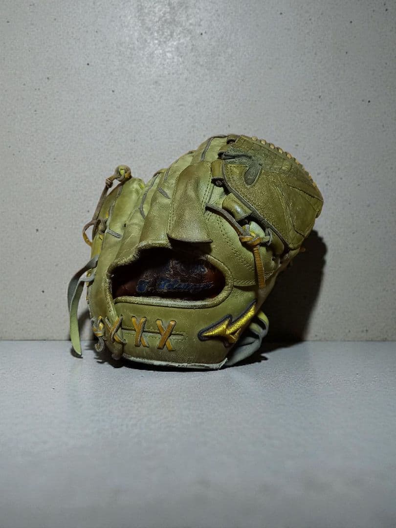 ミズノプロ　硬式オーダーグローブ　投手用