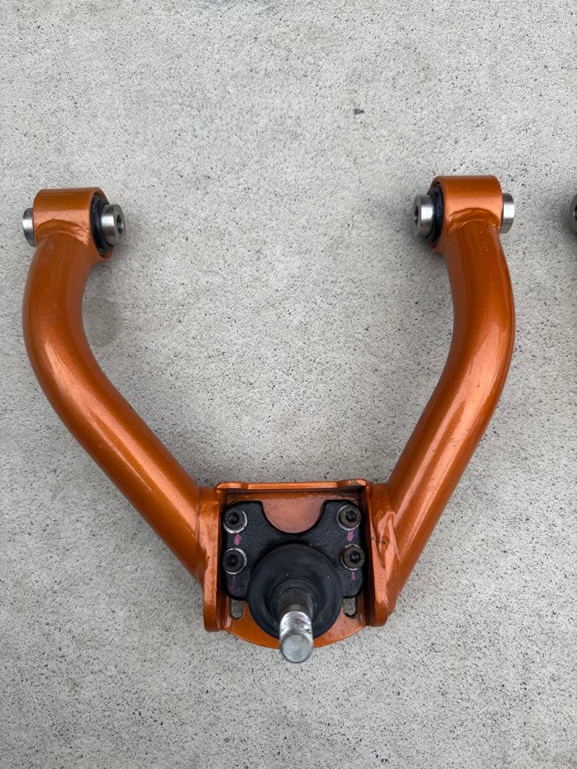 18クラウン　スキッドレーシング　アッパーアーム