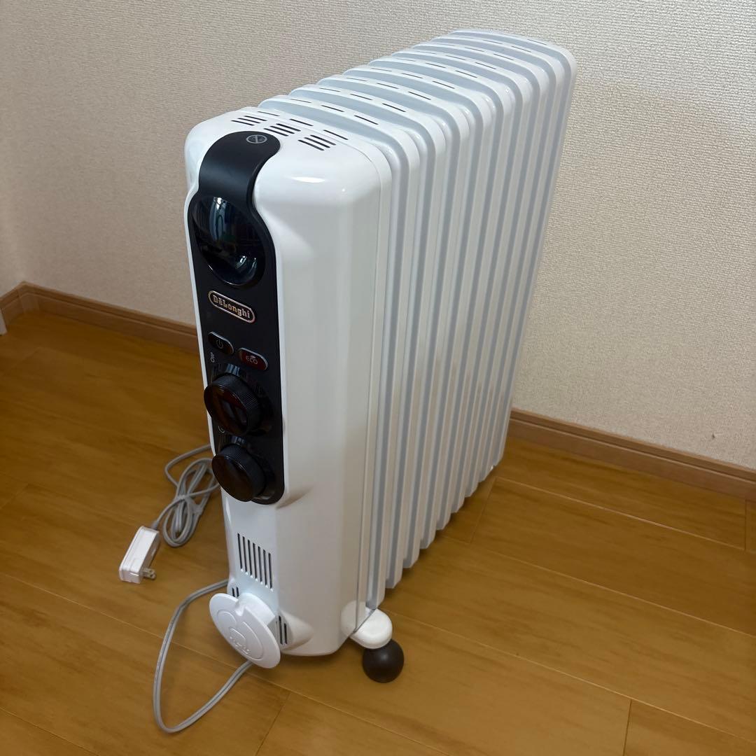 デロンギ　オイルヒーターアミカルド