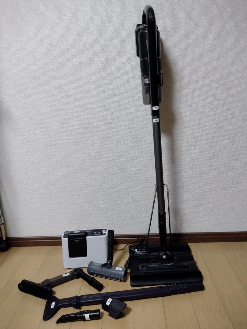 シャープ★掃除機★EC-FR5-B★2022年製★バッテリーの状態良好★7