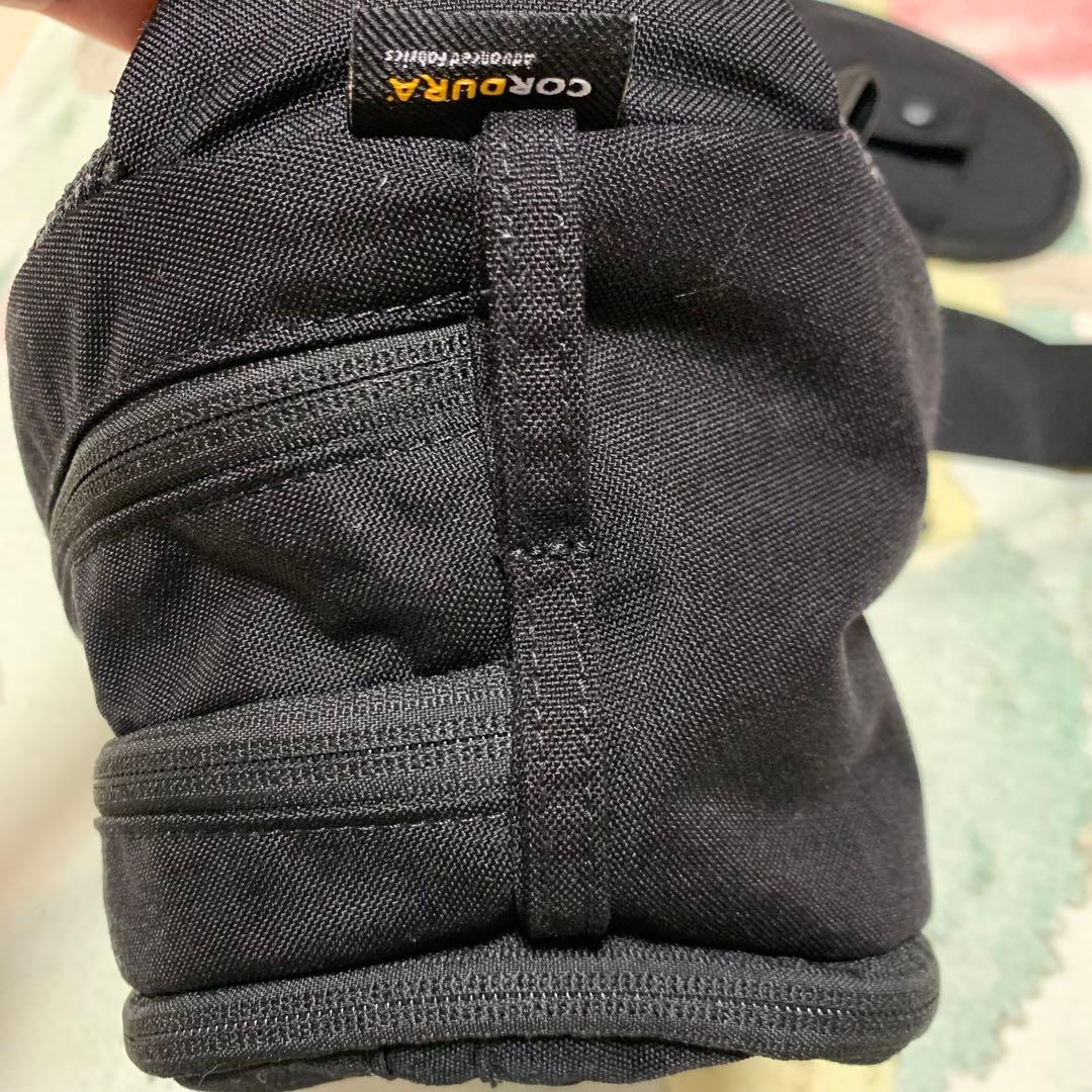 Hugoo ハグー　抱っこ紐用バッグ ヒップシート　赤ちゃん