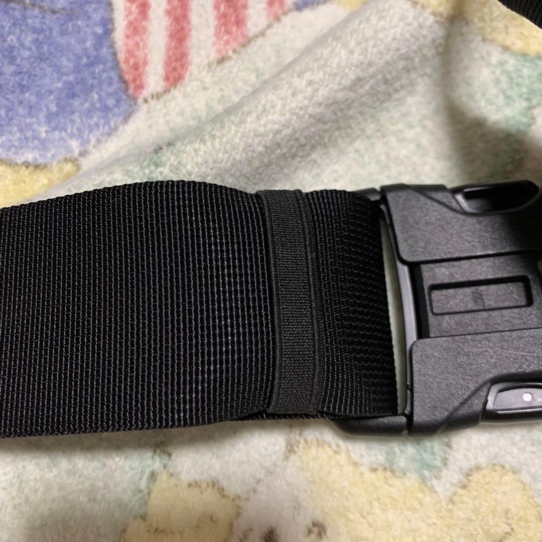 Hugoo ハグー　抱っこ紐用バッグ ヒップシート　赤ちゃん