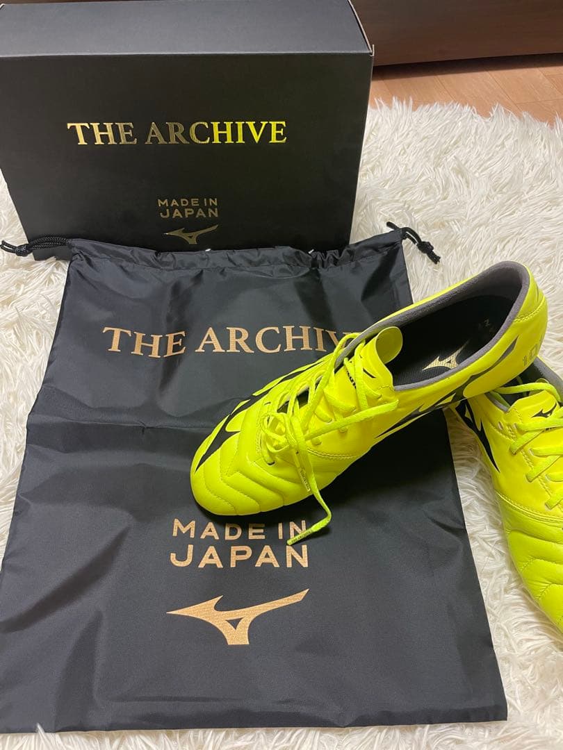 Mizuno THE BASARA japanサッカーシューズ 蛍光イエロー