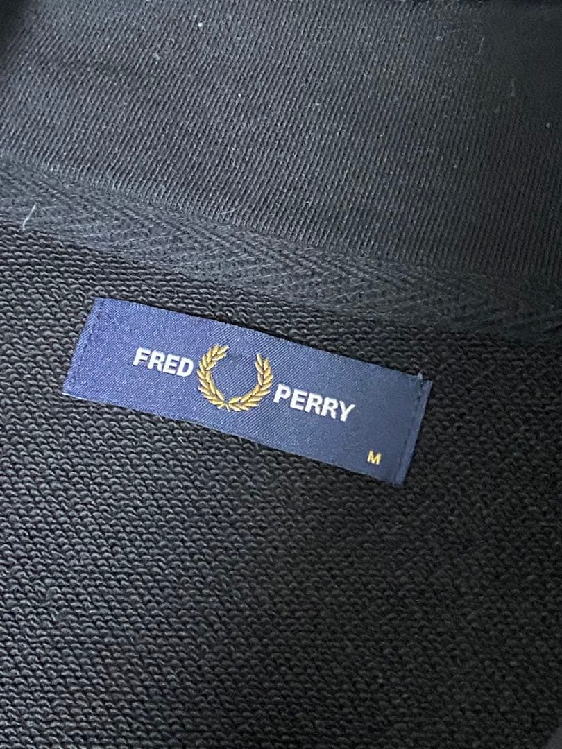 フレッドペリー ハーフジップ トレーナー ブラック