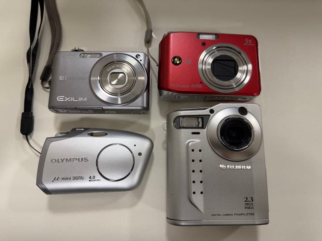 デジカメ4台セット　動作未確認ジャンク扱い