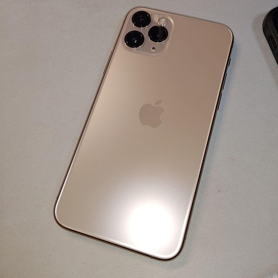 iPhone11pro 256gb ゴールド フィルムケース付　80%以上