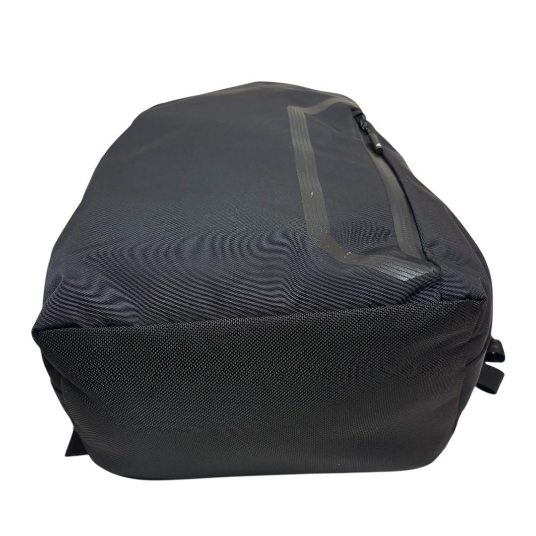 ほぼ未使用 デサントオルテライン エアロストリームバックパック 20L ブラック