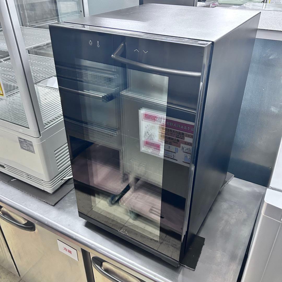 5421 ワインセラー フォルスター FJN-65G 18本