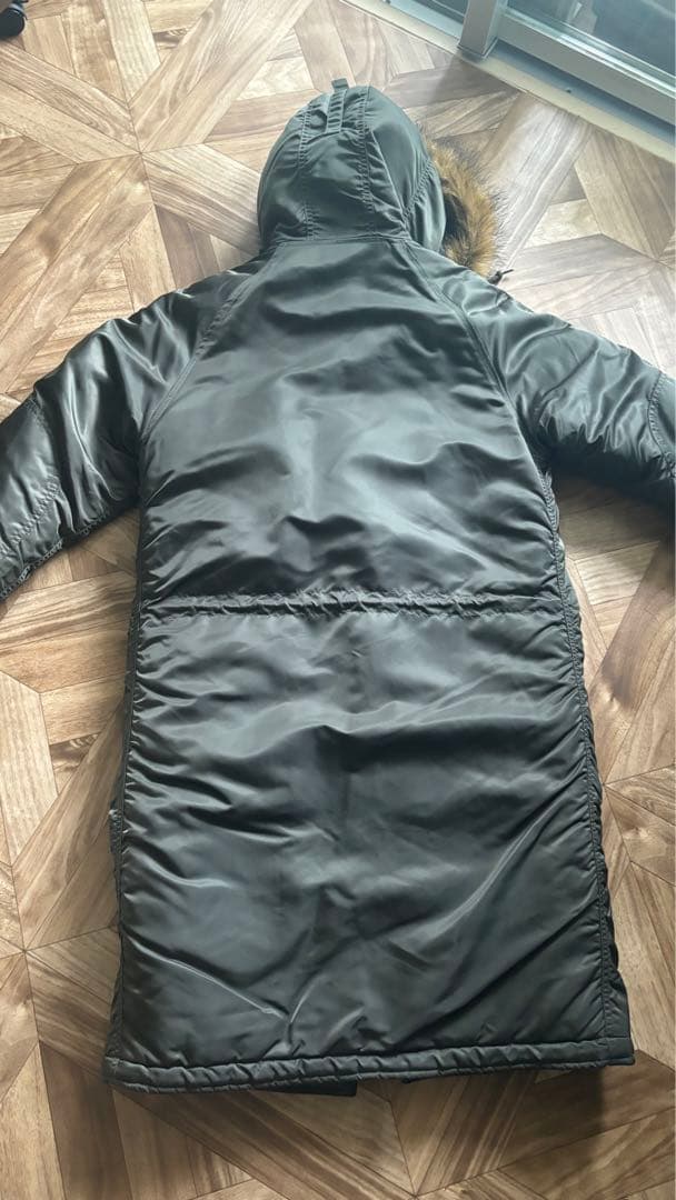 ダークグレー ミリタリージャケット ファー付き