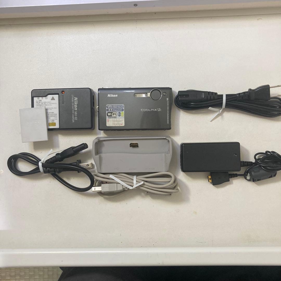 Nikon COOLPIX S70 Cコンパクトデジタルカメラ