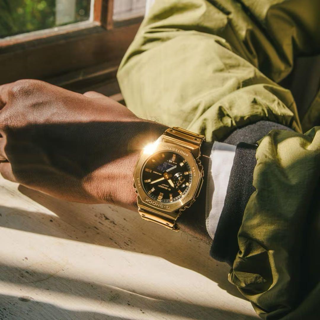 時計 GM-2100YMG-9AJF G-SHOCK