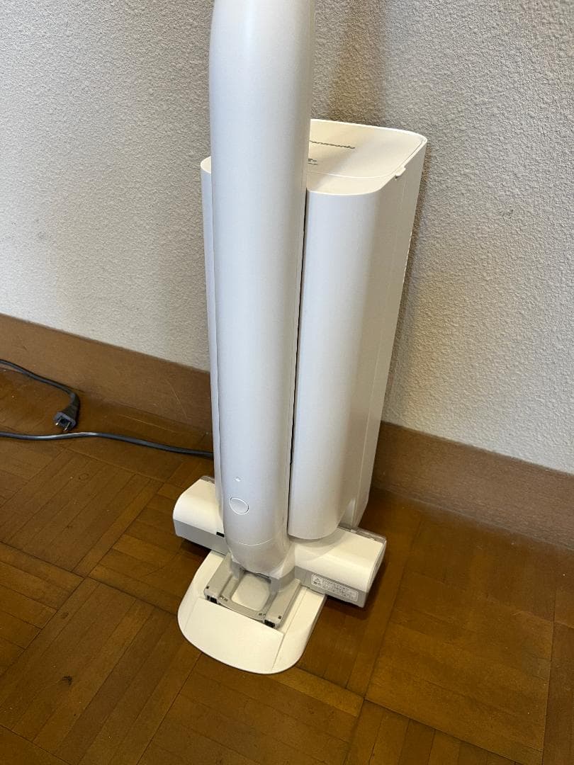 Panasonic MC-NS10K コードレス掃除機 2022年製 箱説完品