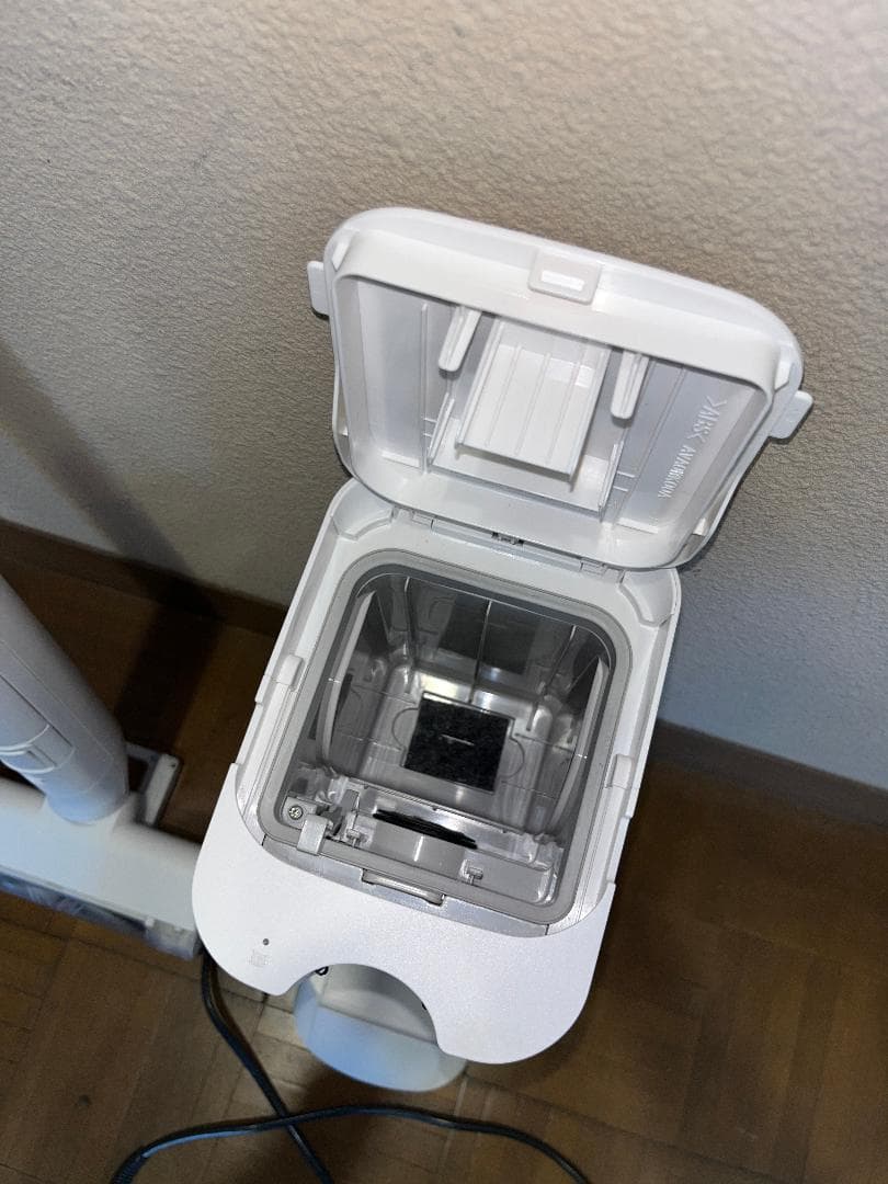 Panasonic MC-NS10K コードレス掃除機 2022年製 箱説完品