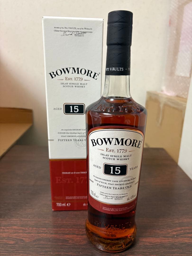 ボウモア15年　700ml
