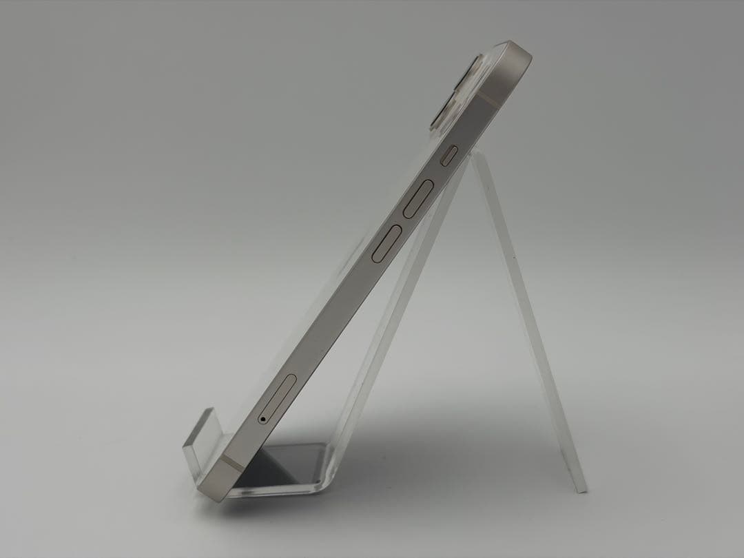 Apple iPhone 13 128GB スターライト【SIMロック解除済】