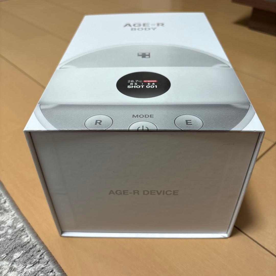 AGE-R BODY 美容器 medicube