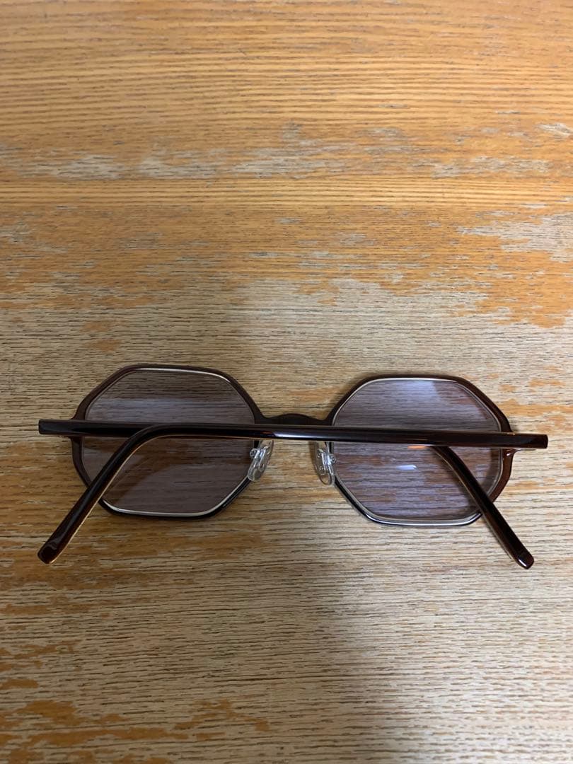 白山眼鏡店　サングラス　OCTAGON