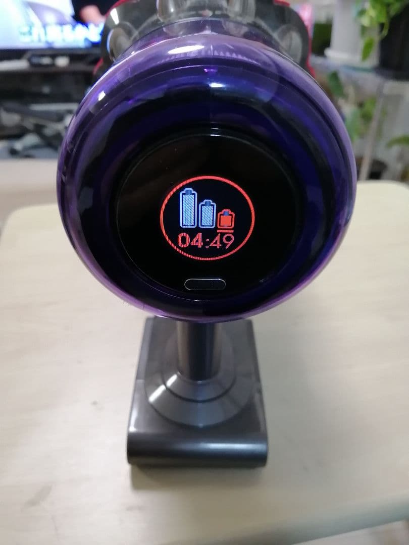 美品！格安!ダイソンSV 18本体純正バッテリー付き