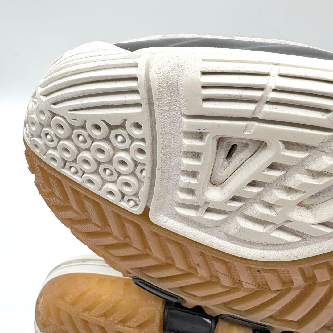 廃盤品✨ アシックス サイバーゼロ TVR451 【26.0】 バレーボール