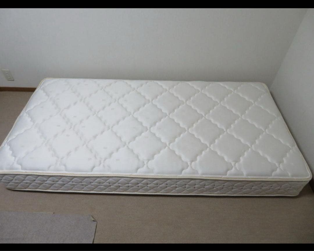 みっちゃん　美品ドリームベットマットレス