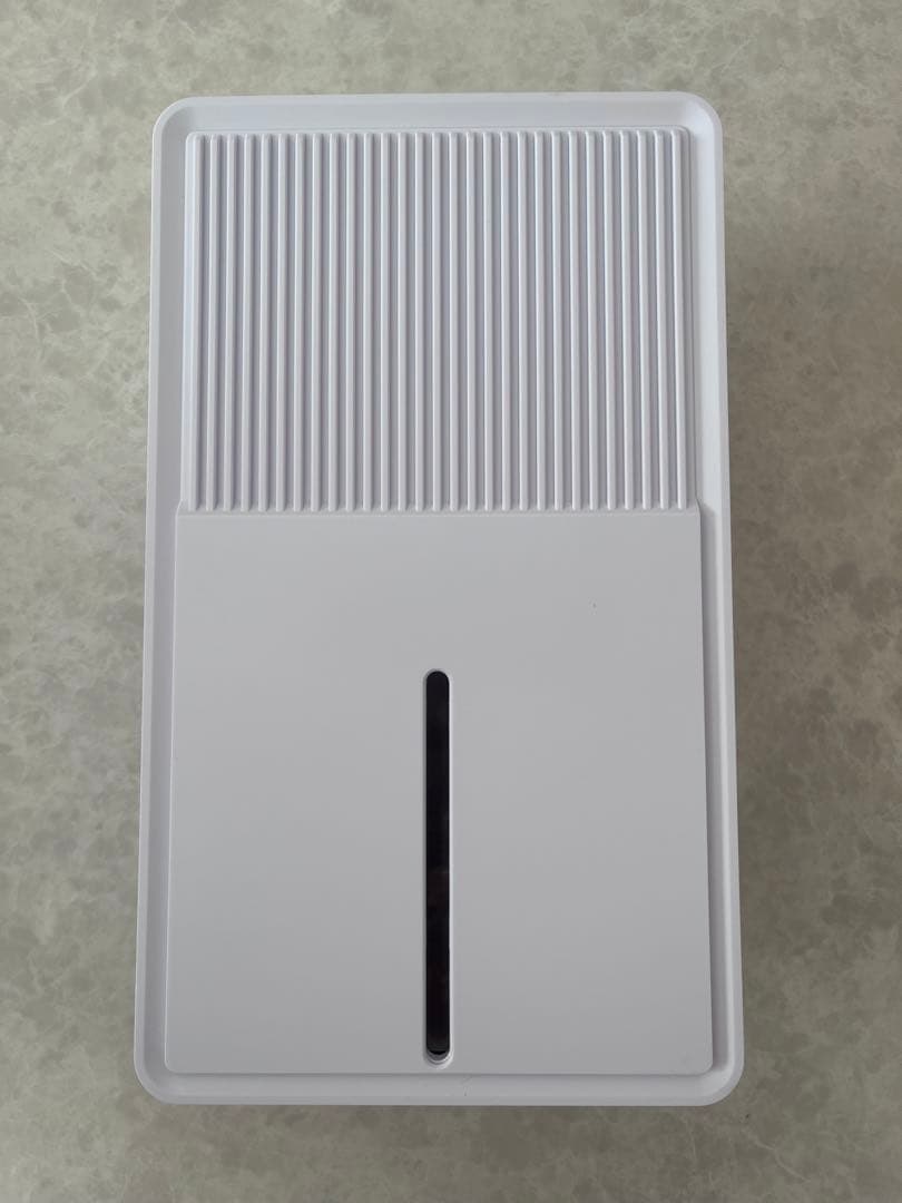 【新品・未使用】除湿機・衣類乾燥機 B631 1L/日 タンク3L