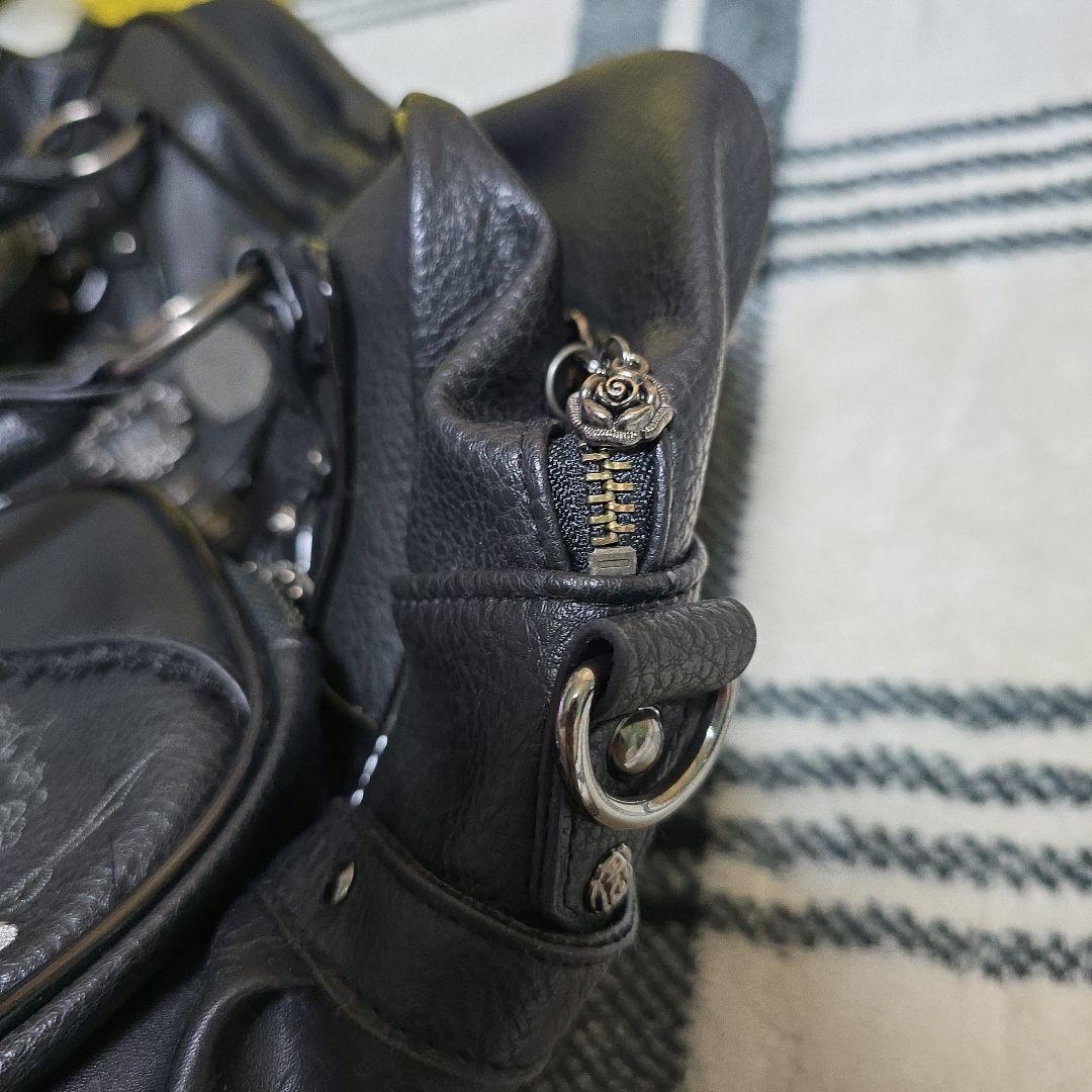 ozz on ゴシックボストンバッグ(ブラック)