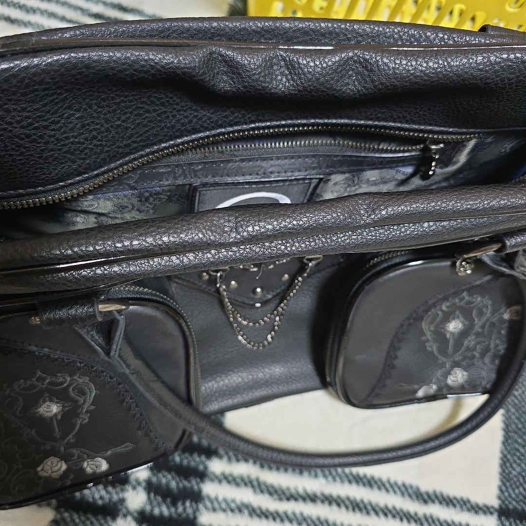 ozz on ゴシックボストンバッグ(ブラック)