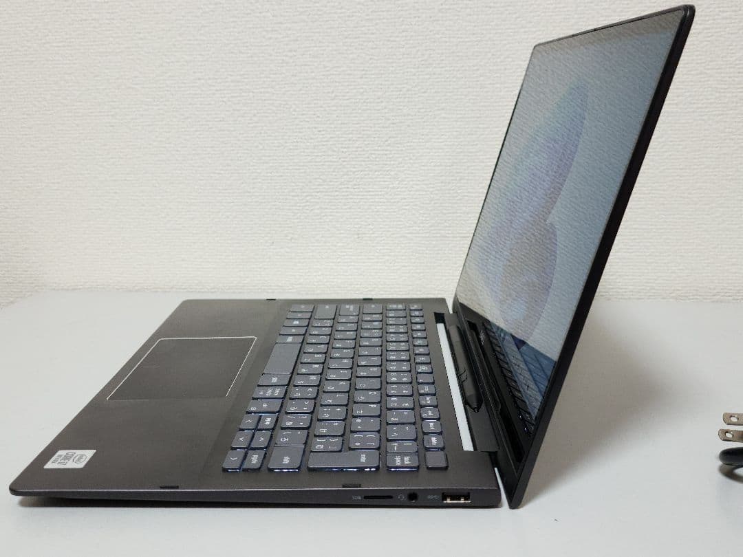 美品　DELL Inspiron 7391　2-in-1　上位モデル　タッチ