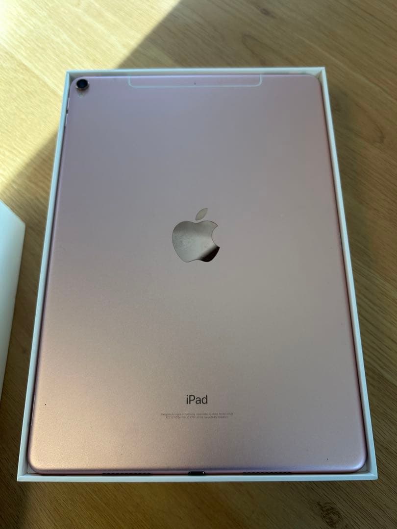 iPad Pro (10.5インチ)256GB Wi-Fi＋Cellular本体