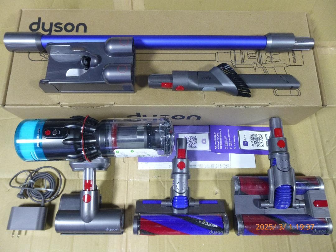 ダイソン micro 1.5kg SV21　ニッケル　Wソフトローラーおまけ