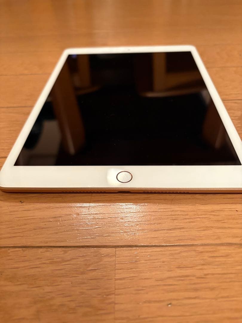 iPad 第8世代 32GB SIMフリー