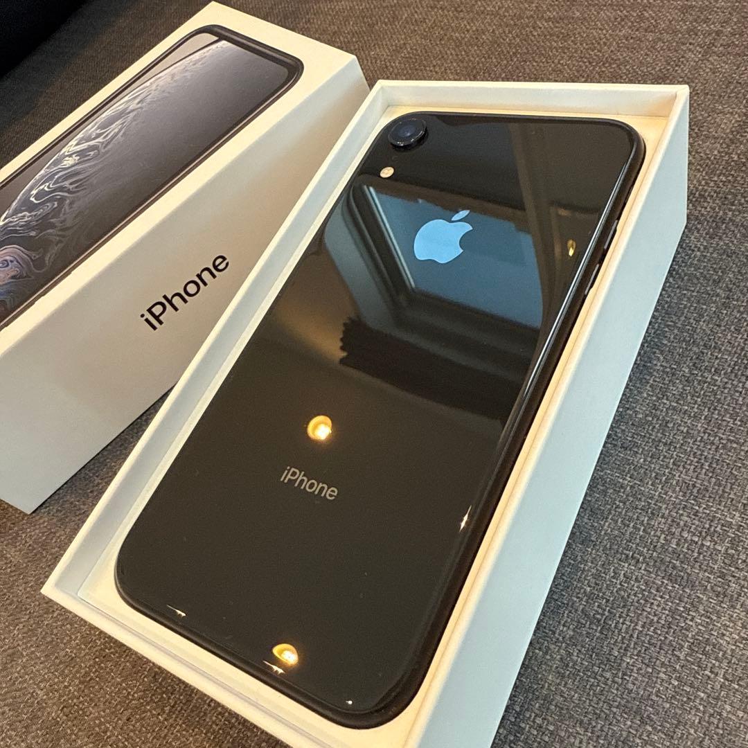 スマートフォン本体 iPhone XR White 64 GB Softbank