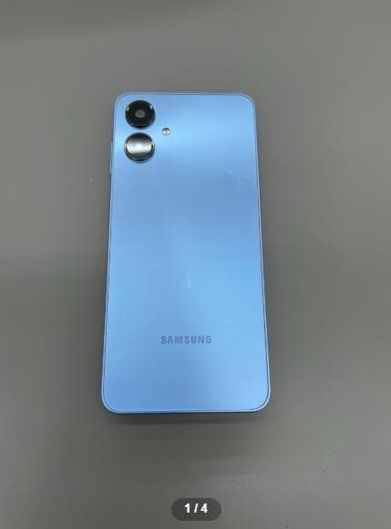 新品・未使用品　SAMSUNG Galaxy A25 5G SCG33 ブルー