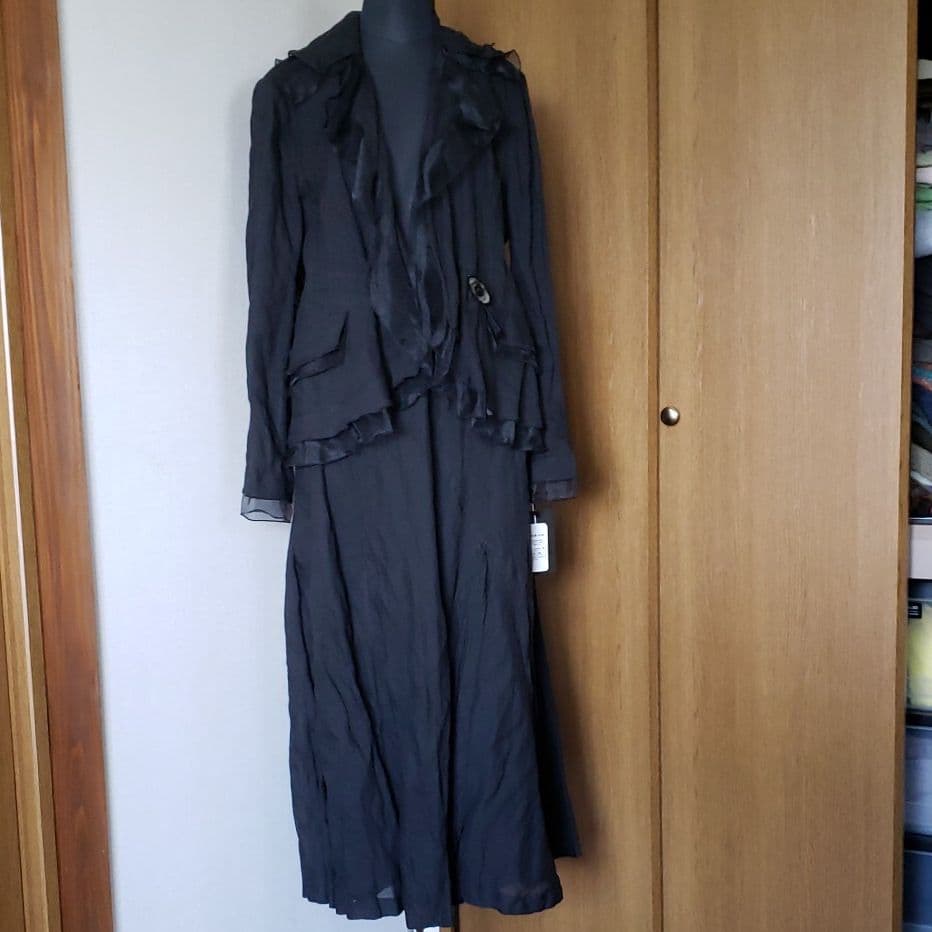 EIKO KONDO【エイコ　コンドウ】セットアップ